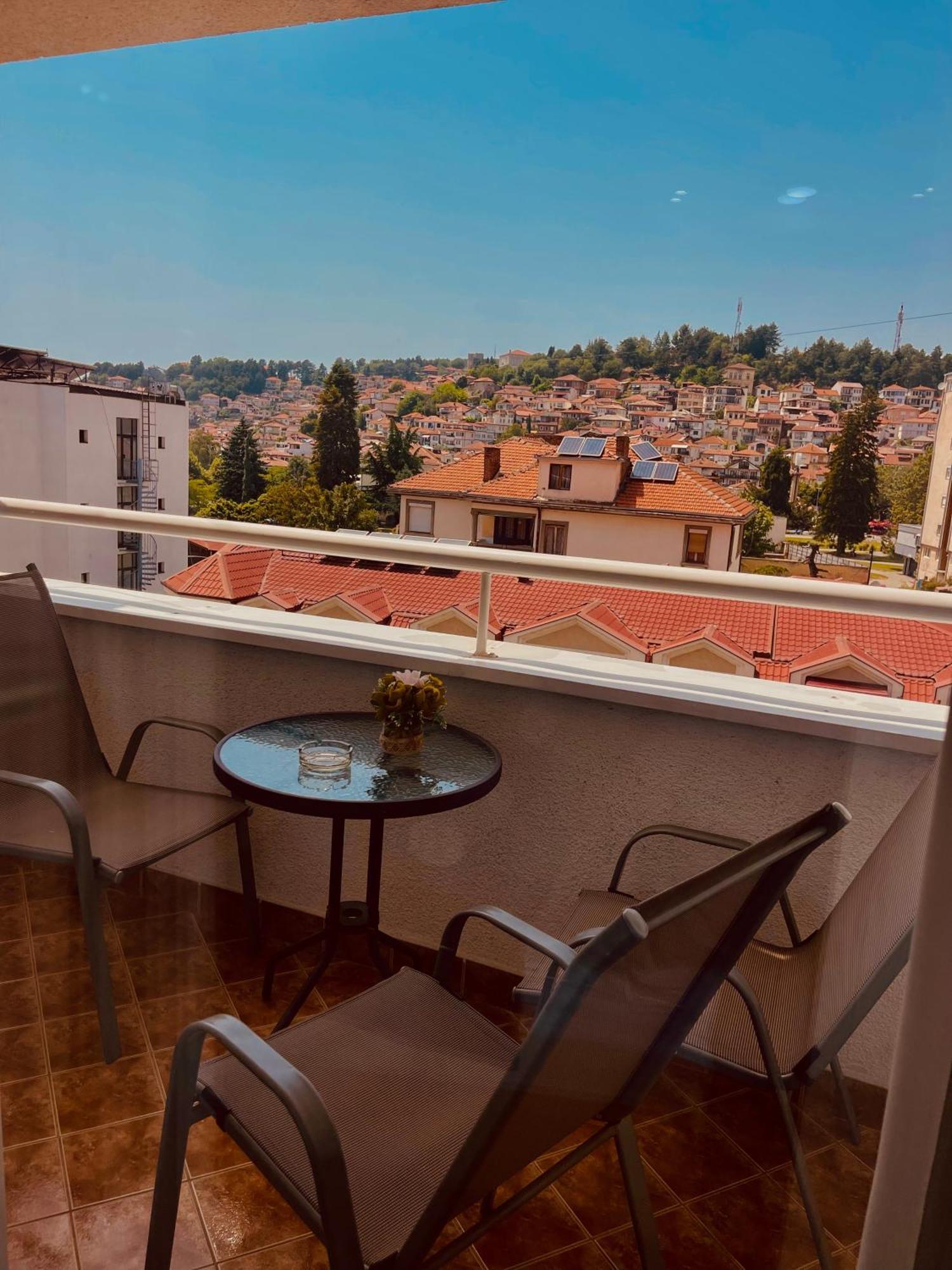 Exclusive Apartments With Lake View Ohrid Ngoại thất bức ảnh